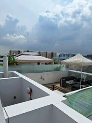 The Water Edge (D14), Apartment #462909351